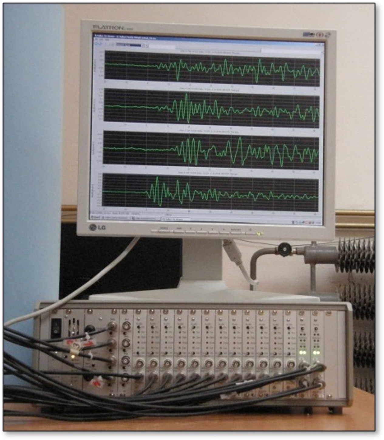 Vallen Acoustic Emission System