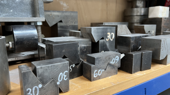 Testování vzorků pro JE Dukovany